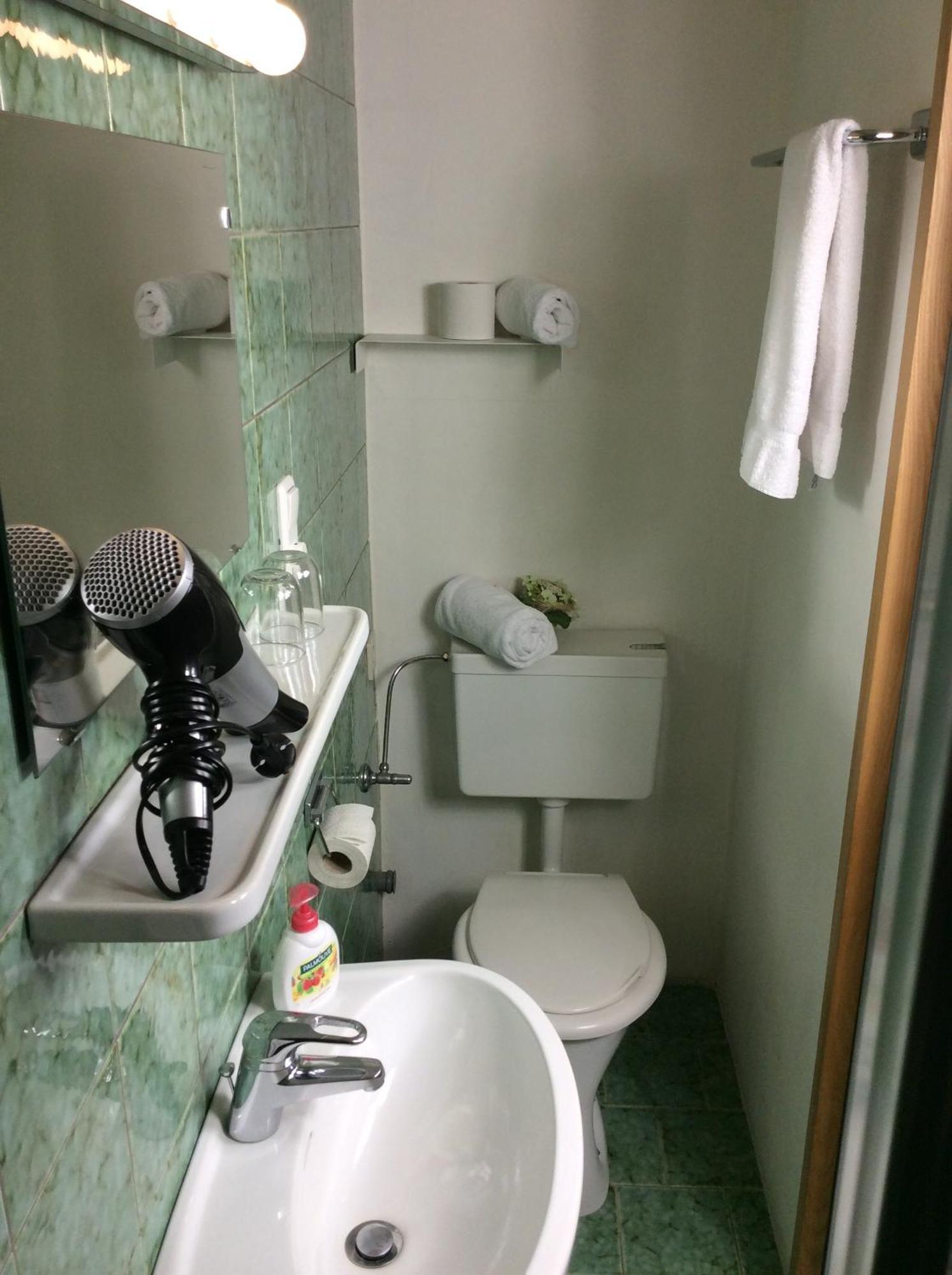 Apartment Gadenstaetter In Der City *