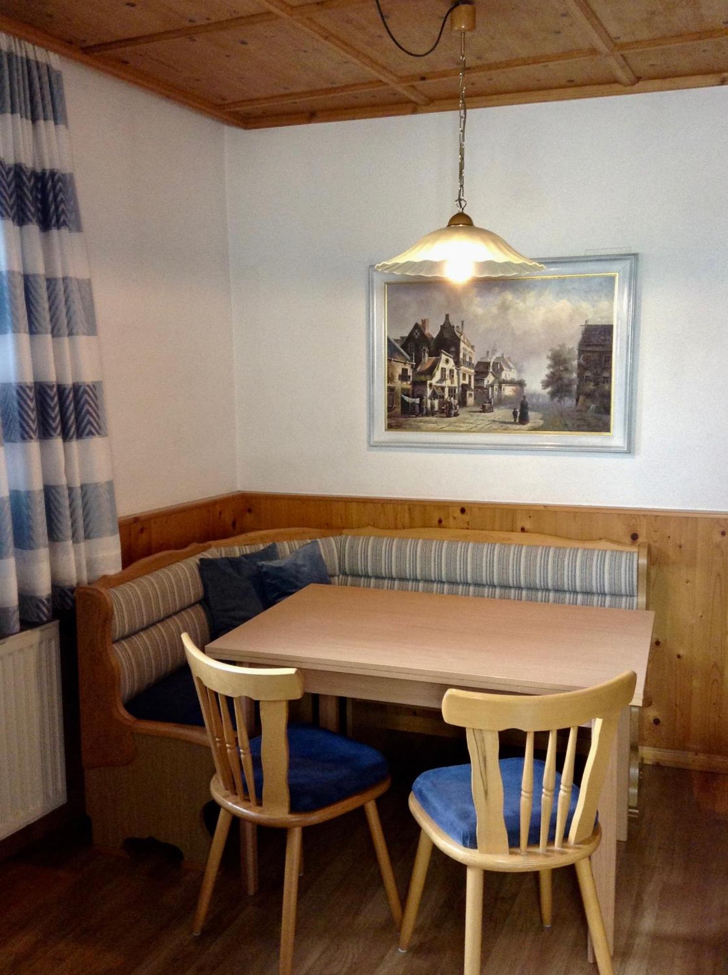 Apartment Gadenstaetter In Der City